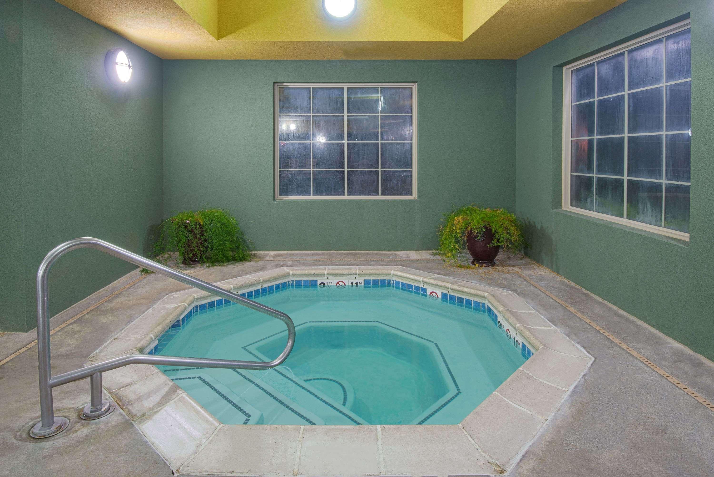 Days Inn By Wyndham Ellis Luaran gambar